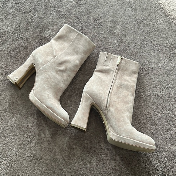 Sam Edelman Jaye Booties - Picture 7 of 8
